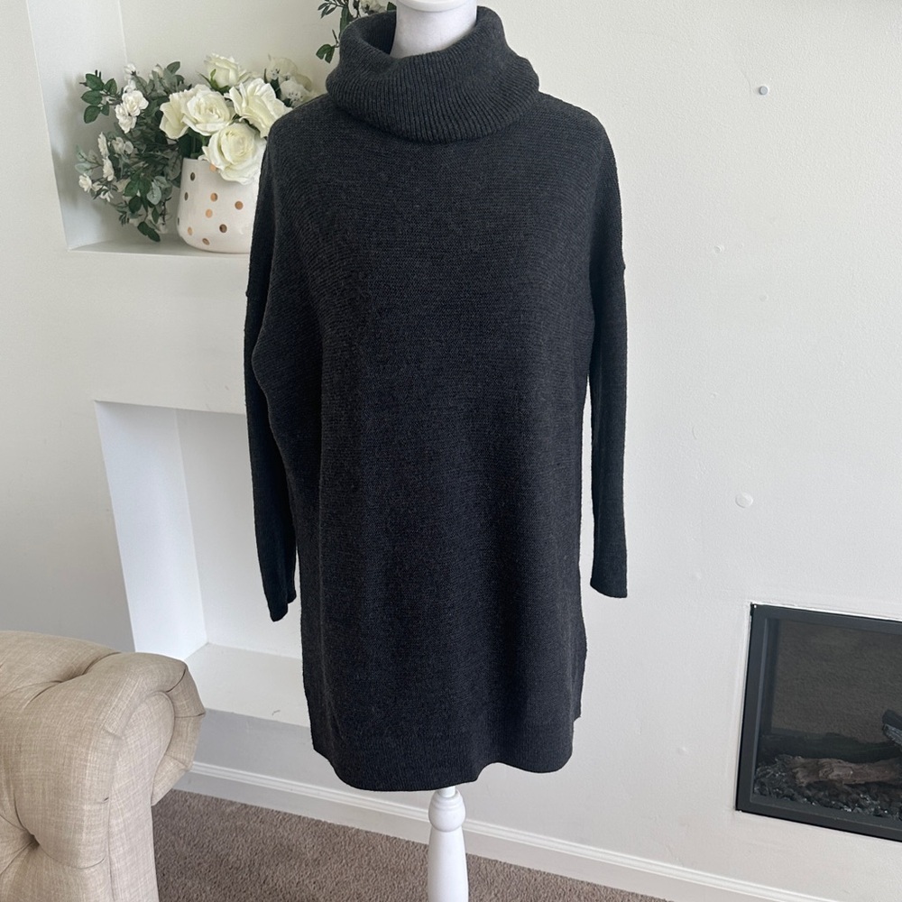 Boden Charcoal Turtleneck Sweater